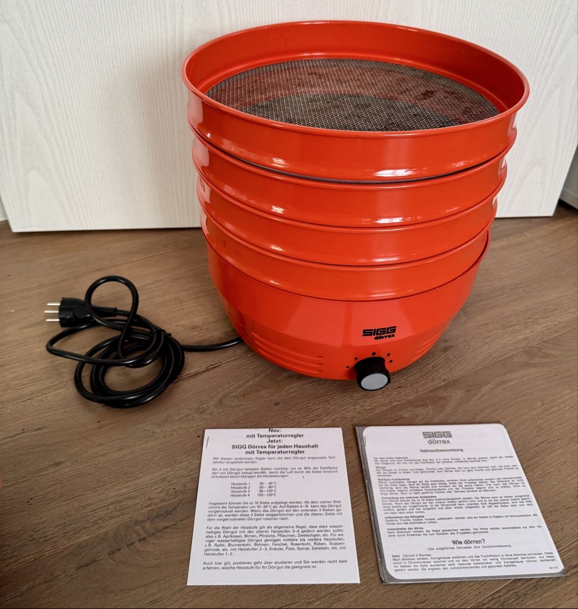 Sigg Küchengeräte: Dörrex Sigg 4 Siebe mit Thermostat TOP!!! – Gebraucht aus Rothrist von Luckywinner 9