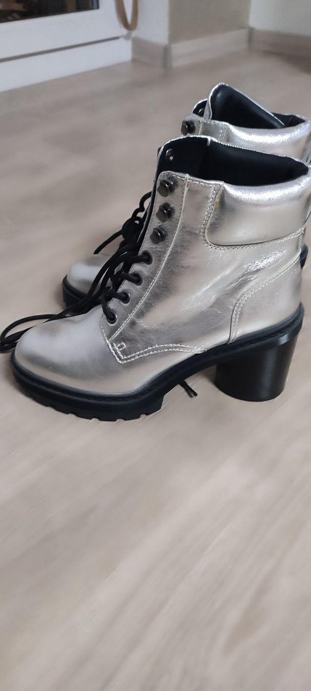 Damenschuhe: Marc Jacobs Leder , Größe 40 – Neu (gemäss Beschreibung) aus Tagelswangen von son_z88g