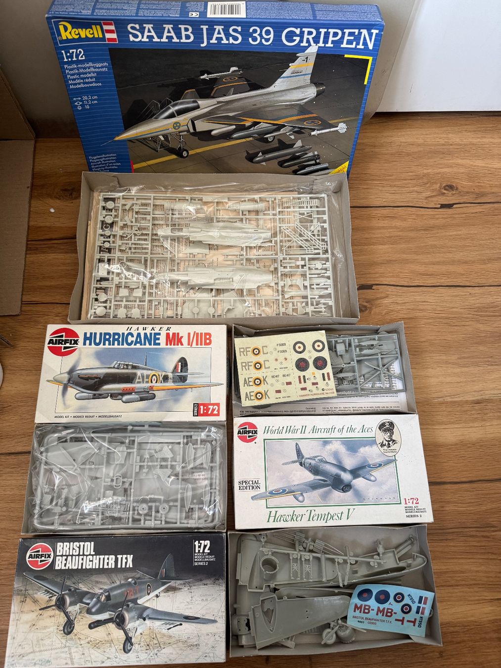 Kit di modellismo & Modellini statici: Flugzeug Modell Bausätze – Nuovo (secondo la descrizione) da Münchenbuchsee venduto da kalapani 1