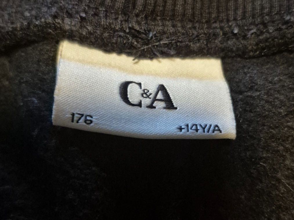 C&A Pigiama & Simili: Jungen Trainer Set Gr. 176 – Usato da Winterthur venduto da cbe_5ph7 3
