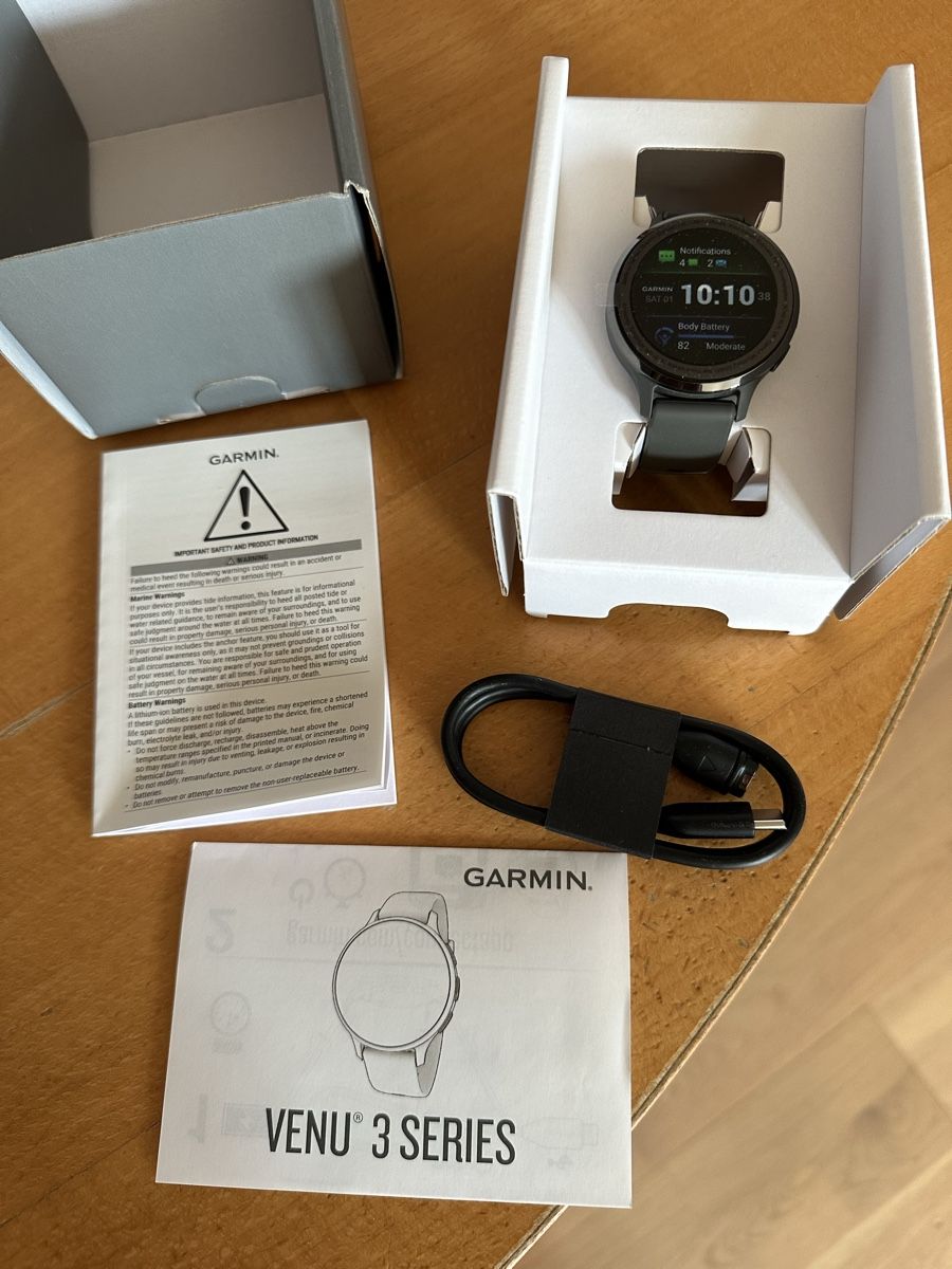 Garmin Smartwatch: Garmin VENU 3S – Neu und originalverpackt aus Bienne von jul_5yrx 2