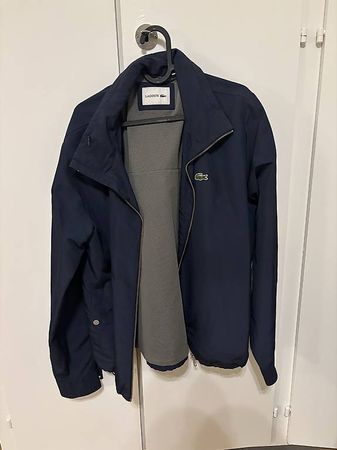 LACOSTE WINDJACKE MARINEBLAU