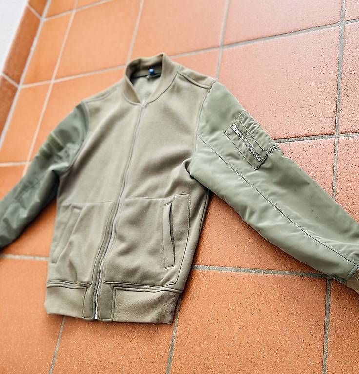 Giacche: Bellissima giacca Divided da uomo – Usato da Gentilino venduto da cmz144 2