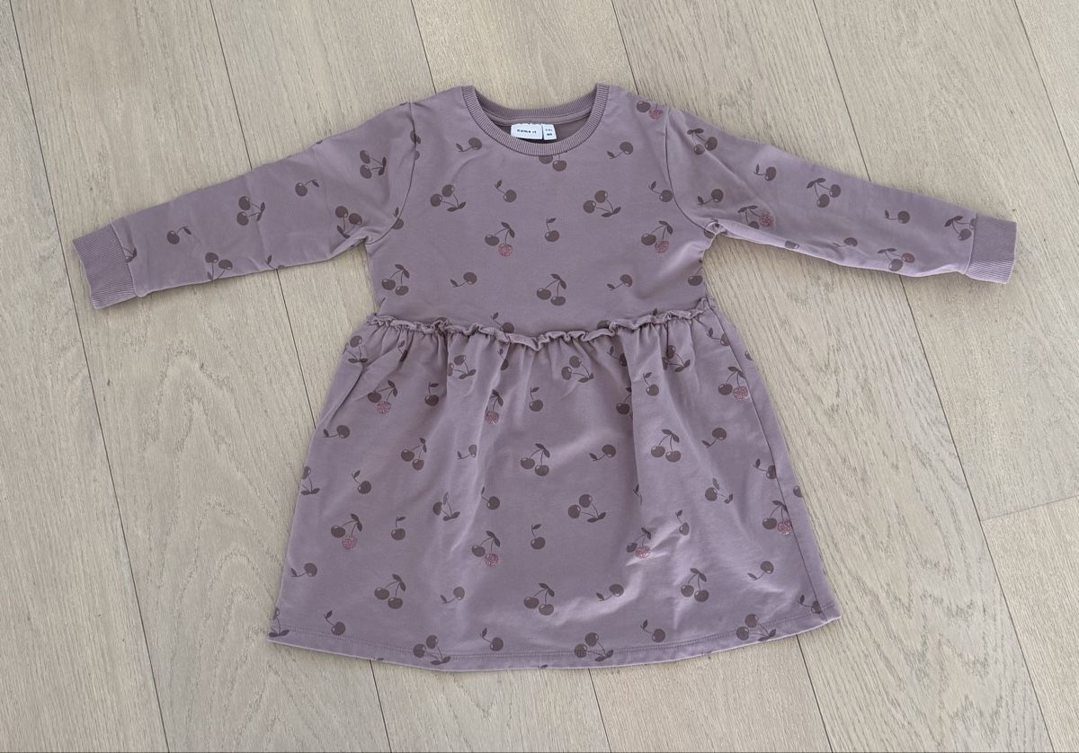 Name It Vestiti & Gonne: Kleid name it 3-4y / 104 – Usato da Hofstetten SO venduto da ani_55wx
