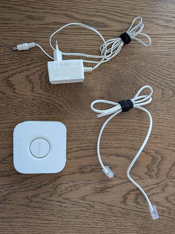 Philips Hub & Switch: HUE Bridge – Usato da Sempach venduto da Tornadoblaster