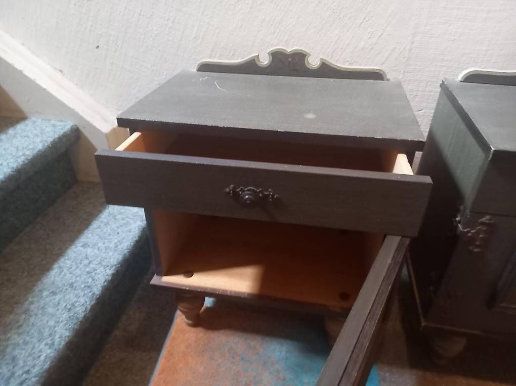 Comodini: Nachttischmöbel  2 Stück – Usato da Pfungen venduto da hexenkutsche 2