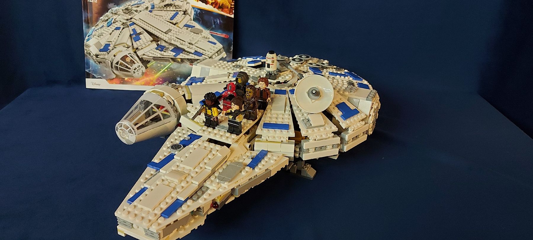 Lego Kit di costruzioni: LEGO Star Wars Faucon Millenium blanc 75212 – Usato da fully venduto da Benleouf