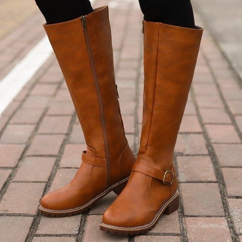 Scarpe da donna: Light brown boots - 40/41 size – Nuovo (secondo la descrizione) da Bonstetten venduto da Denitza87 1