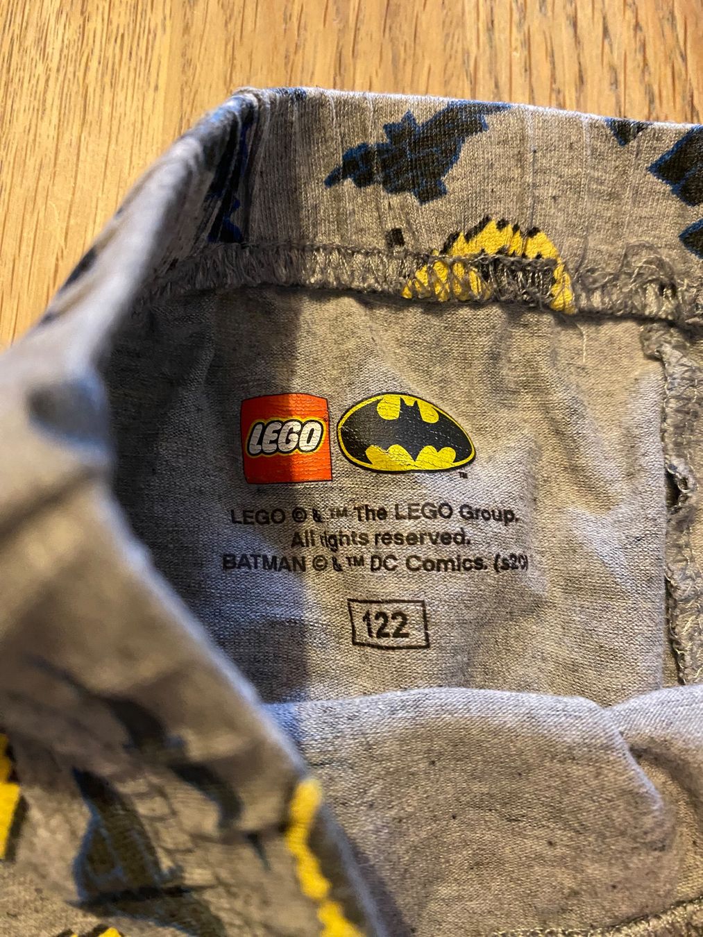 Pantaloni: Freizeithose LEGO BATMAN, 122cm, Baumwolle, Briefversand – Usato da Bassersdorf venduto da och_928l 1