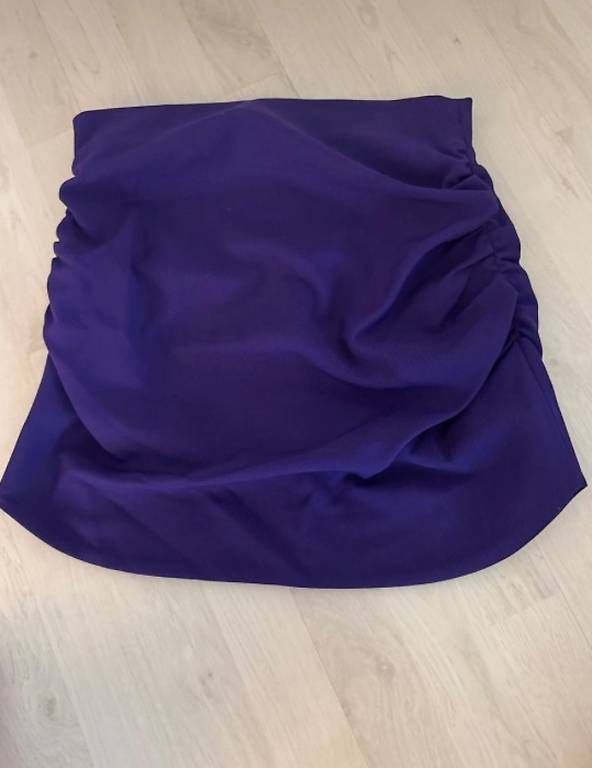 Zara Gonne: Zara Minirock, Lila, Gr. M – Usato da Brüttisellen venduto da Ariana-24