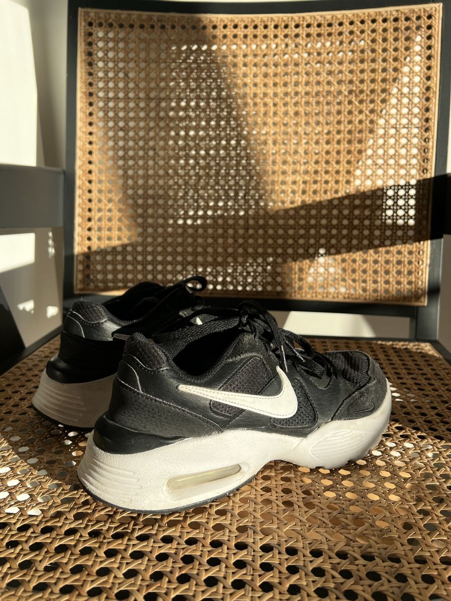 Nike Scarpe da donna: Nike Sneakers 37.5 – Usato da Rüschlikon venduto da laras_closet 2