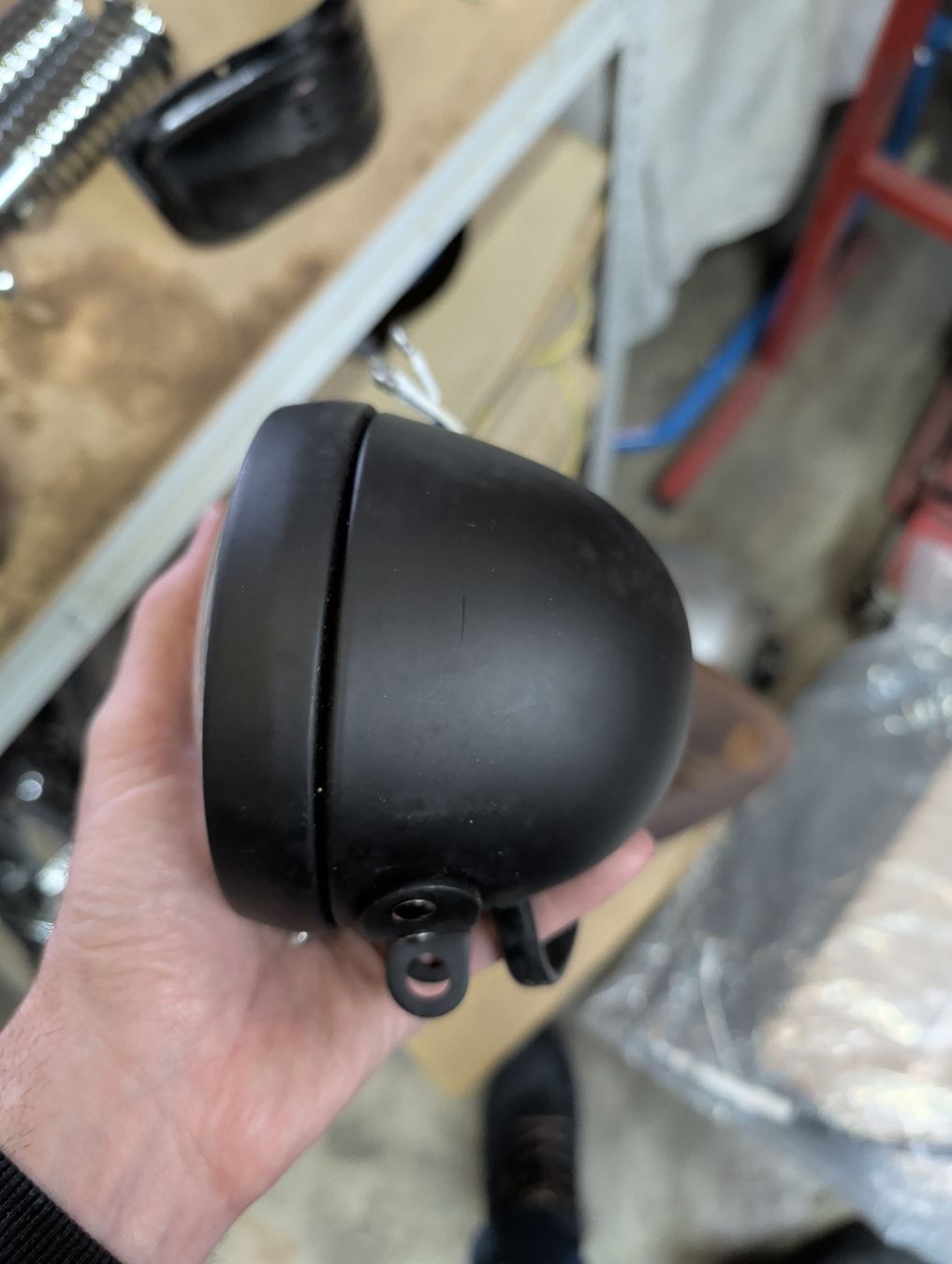 Alle Motorradersatzteile: Universal Scheinwerfer – Gebraucht aus Herzogenbuchsee von Black-C01 1
