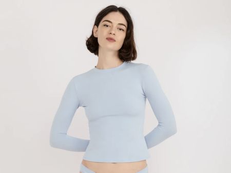 Organic Basics Langarmshirt hellblau Groesse XS neuwertig