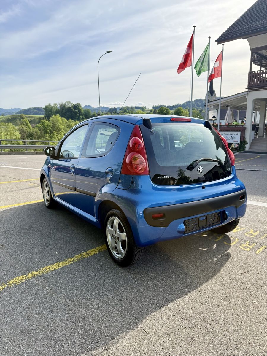 Peugeot Automobili: Peugeot 107 1.0 97000km – Usato da Lütisburg venduto da Deniiss 4