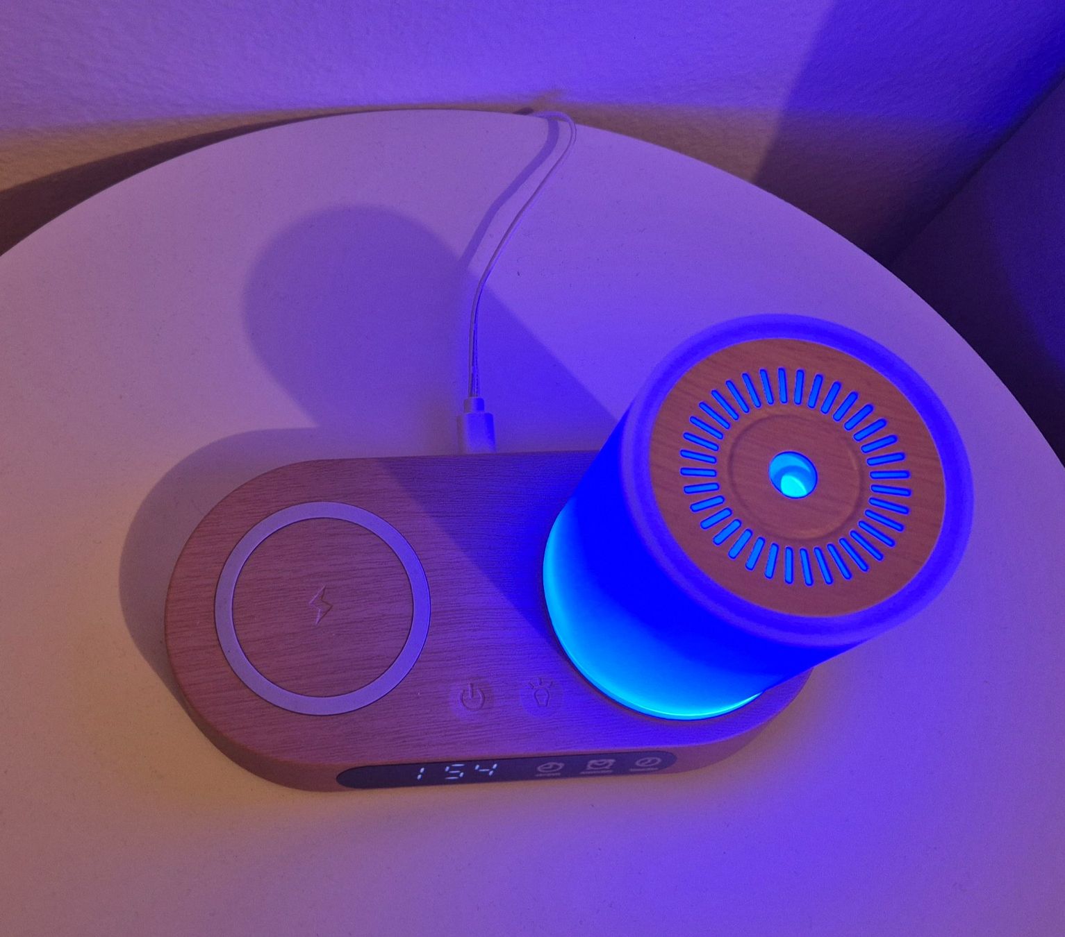 Lampade: 4in1 LED Wecker USB Nachttisch Lampe – Nuovo e nell'imballaggio originale da Mellingen venduto da Loewe2006 2