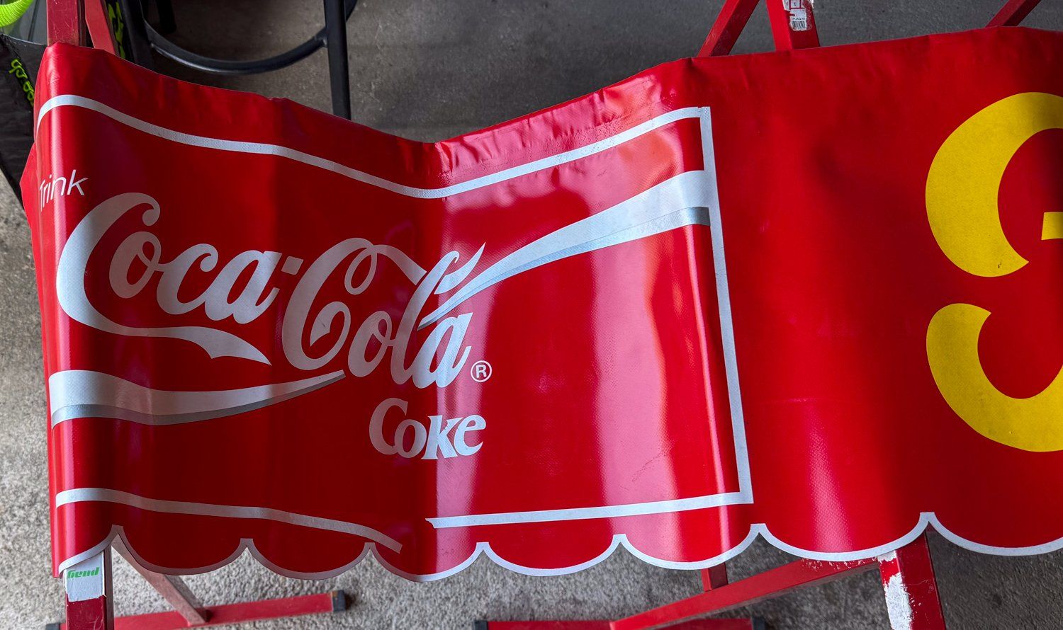 Coca-Cola Altro in Stoviglie & Bicchieri: Coca-Cola Sammlung: Flaschen, Dosen & Banner – Usato da Bülach venduto da sabrista 7
