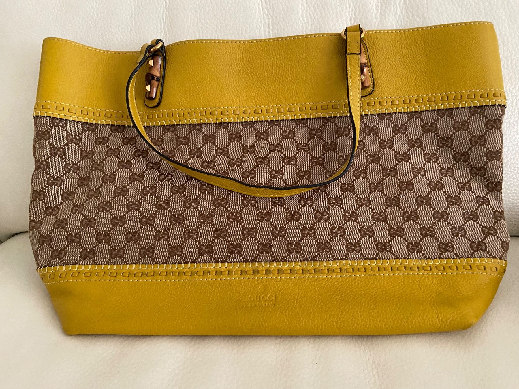 Gucci Sacs femmes: Gucci-Tasche Shopper – D'occasion à Unterengstringen par bar_rh5f