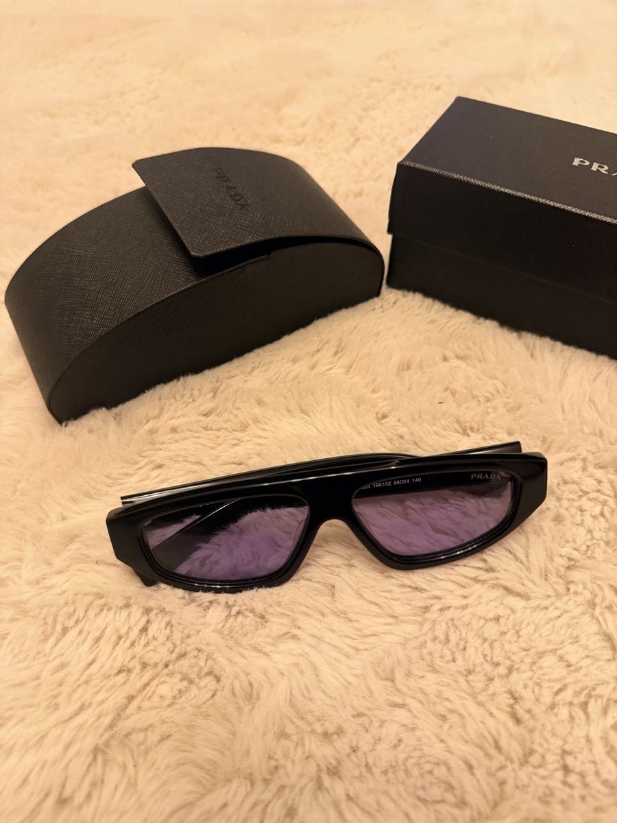 Prada Lunettes & Verres: Occhiali da sole Prada originali – Neuf (Voir description) à Ibach par MR_store