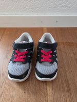 Nike Turnschuhe Revolution 2 schwarz grau gebraucht