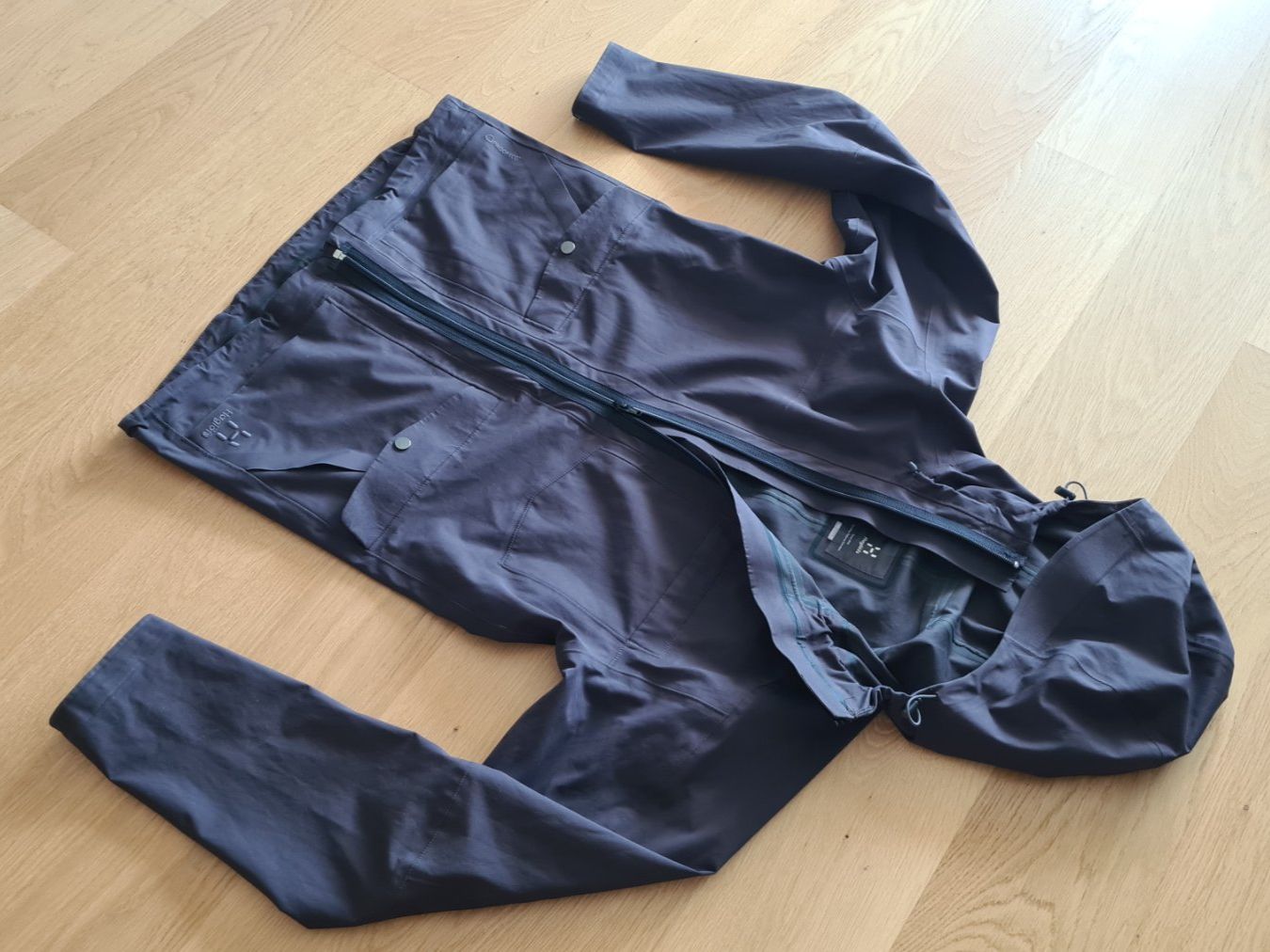 Haglöfs Giacche: Haglöfs Hardshell Outdoor Eco Proof Jacke/ M – Usato da Winterthur venduto da stufaphi