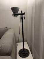Stehlampe