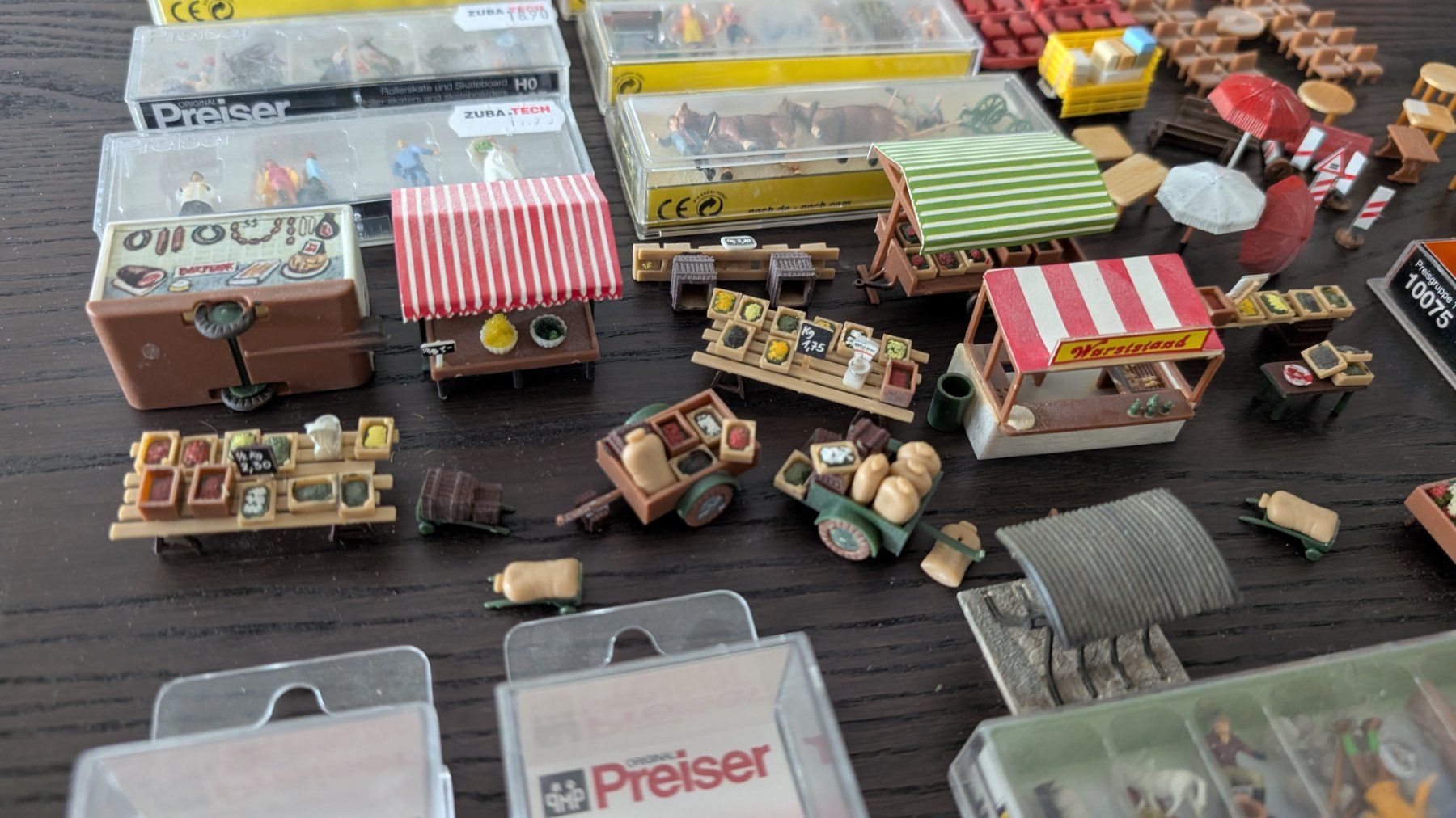 Noch Modellini di ferrovie: Modelleisenbahn Figuren NOCH & Preiser – Usato da Zürich venduto da CH-Smith 6