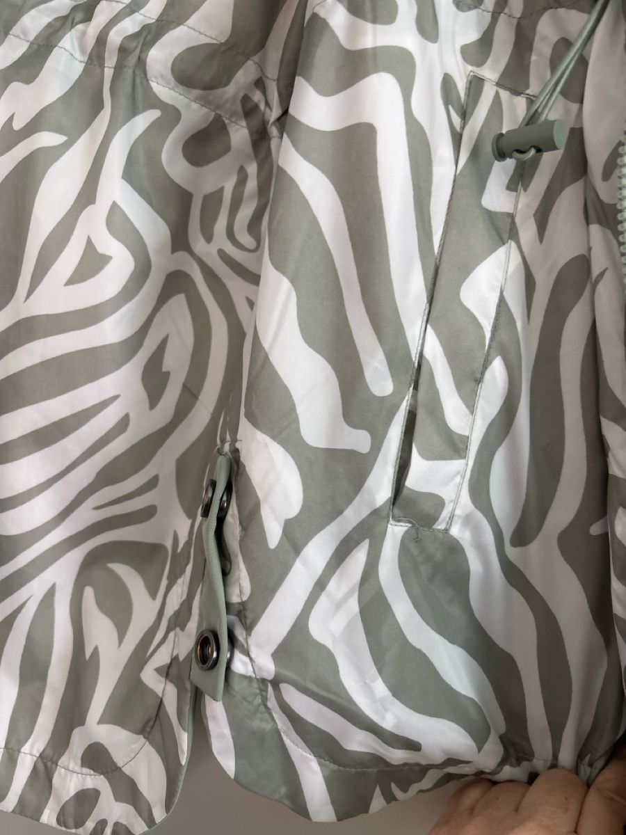 Giacche: Trendige Übergangsjacke mit Zebra-Muster, Grösse M – Nuovo (secondo la descrizione) da Hendschiken venduto da Uraniali 4