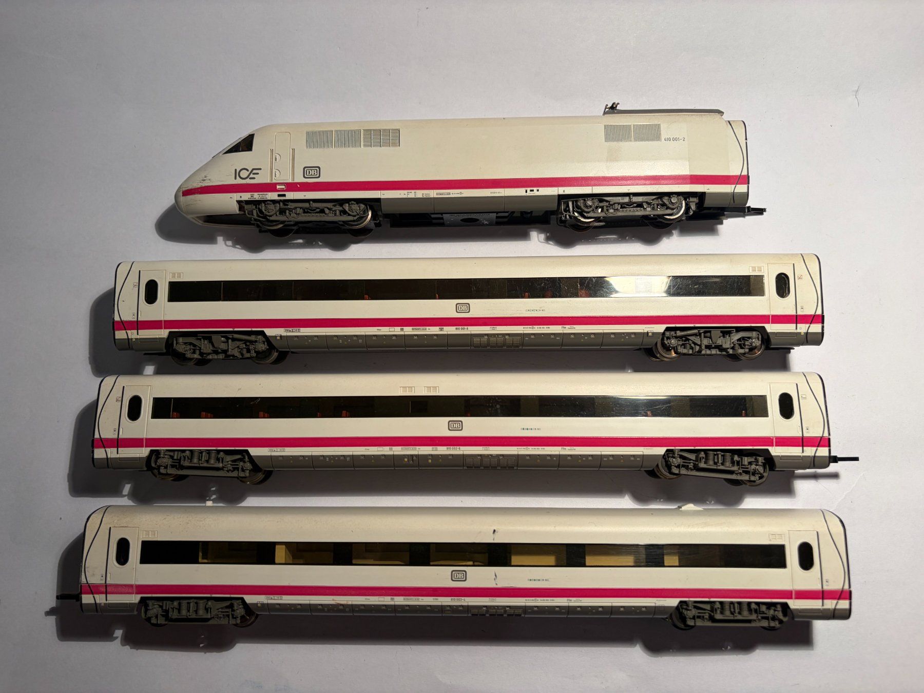 Fleischmann Modellini di ferrovie: Fleischmann E-Lok ICE DB 3teilig, DC analog – Usato da Buchrain venduto da Modellbahn11 1