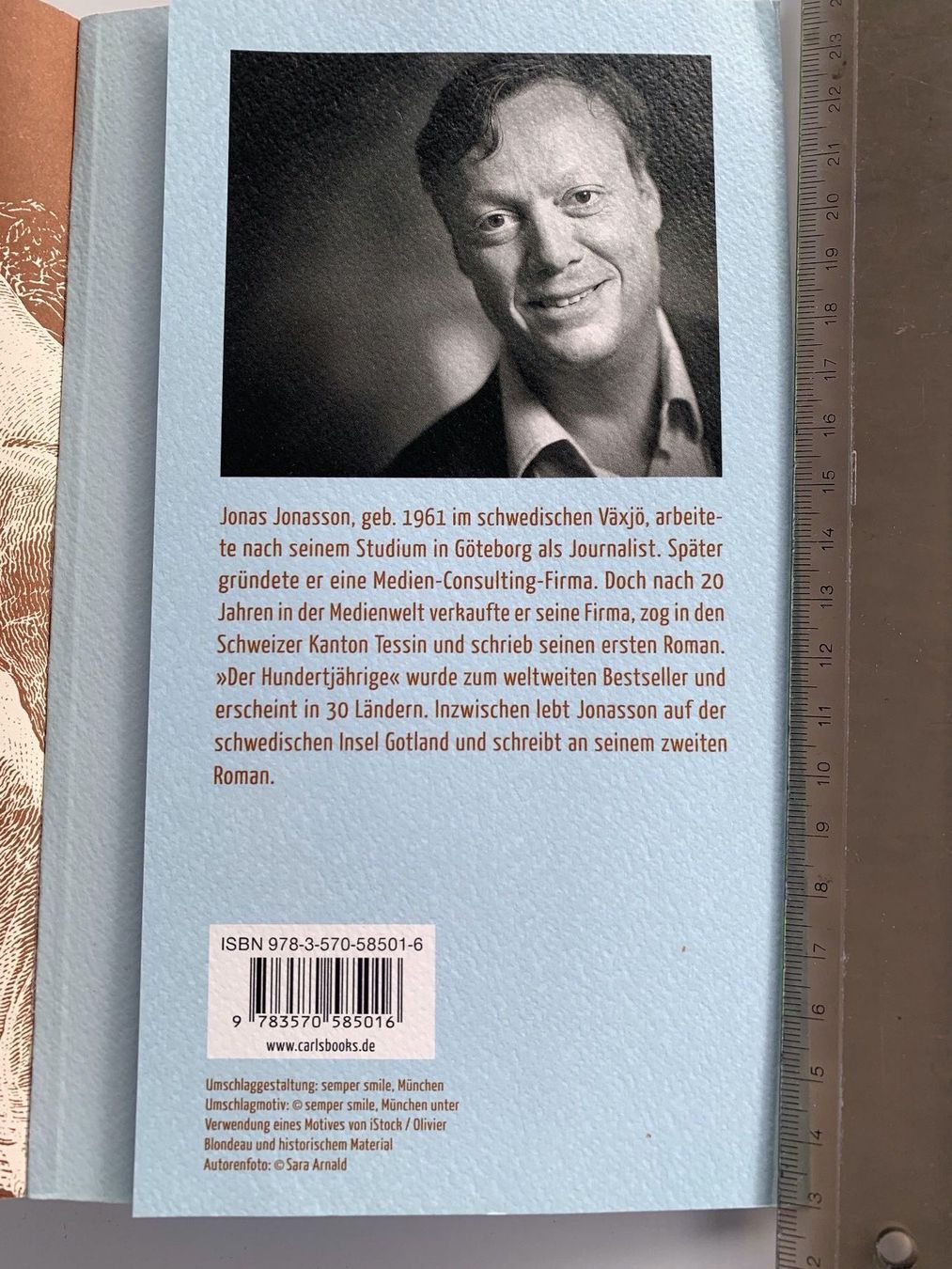 Libri: Buch Roman J. JONASSON DER HUNDERTJÄHRIG – Usato da Auenstein venduto da mar_8mxd 2