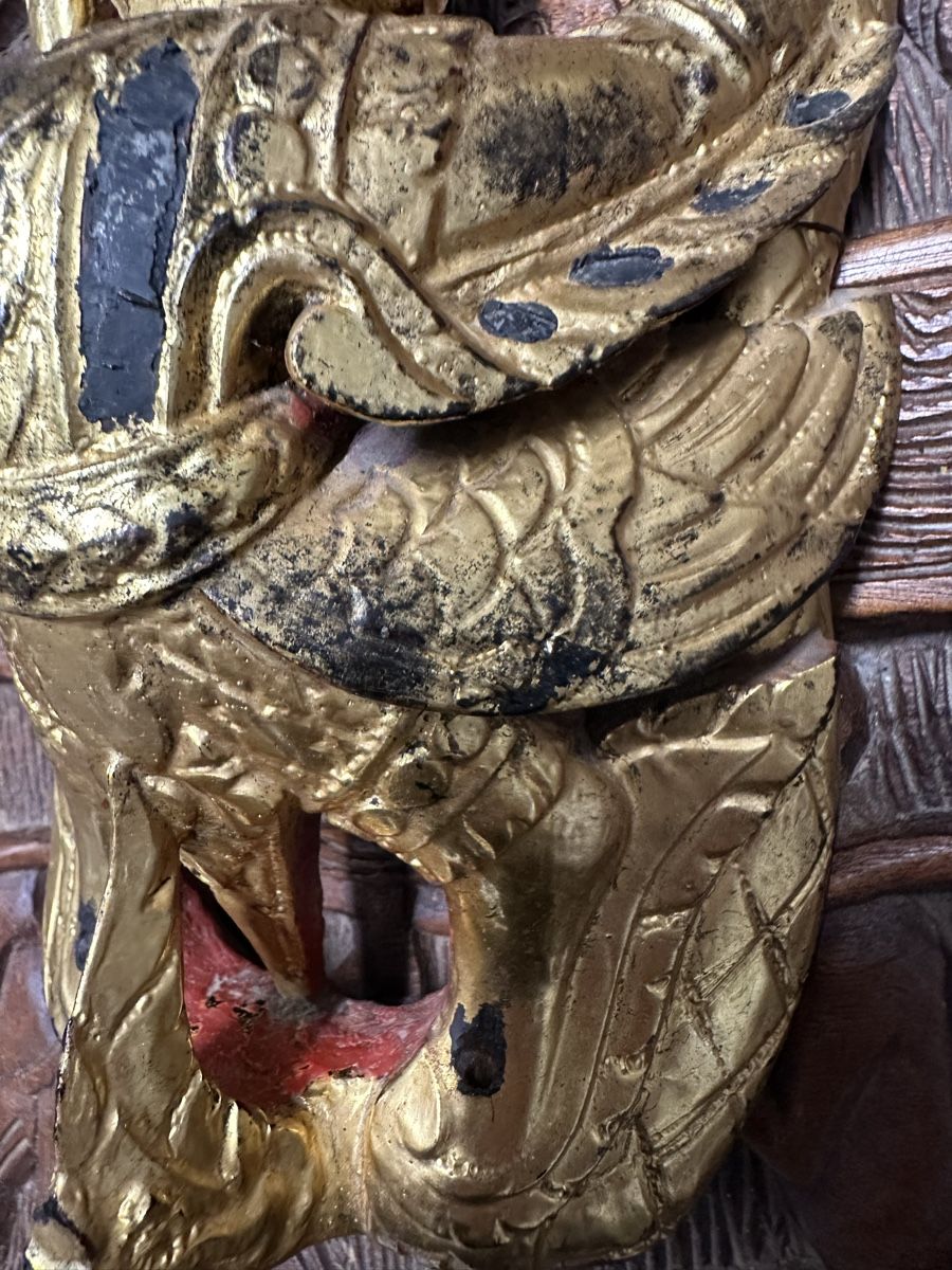 Sonstige Antiquitäten & Kunst: Handgeschnitzte Garuda-Holzmaske, vergoldet – Gebraucht aus Nebikon von Vanessa2003 6