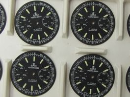 4 Chronographen-Zifferblätter Valjoux 7733. NOS, swiss made