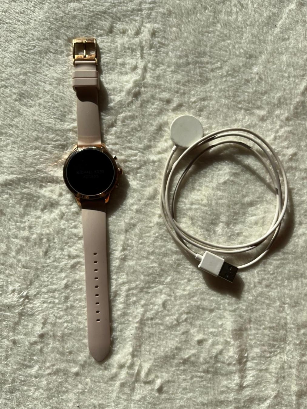 Michael Kors Smartwatch: Michael Kors DW7M1 Smartwatch – Usato da Zürich venduto da edy_5r2l 1