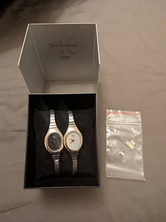Orologi: Lot de 2 montres Calvin Klein – Usato da Bernex venduto da LesMerveillesdAlycia 1
