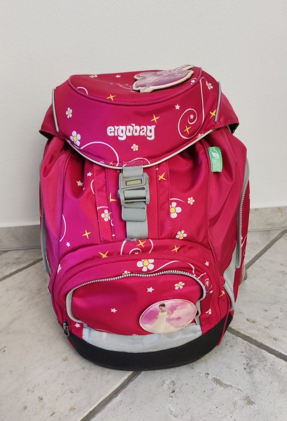 Ergobag Borse & Zaini: Ergobag Mädchen – Usato da Chur venduto da Rodanisa