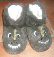 Schuhe / Hausschuhe / Finken Gr 24-25