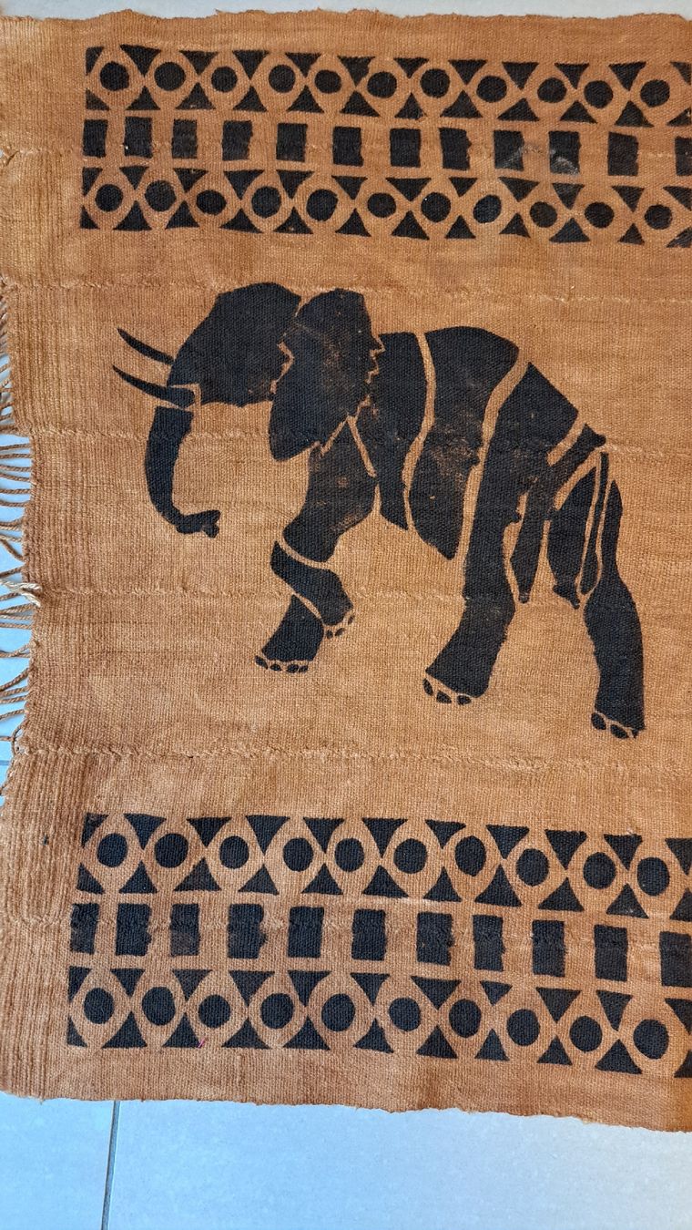 Tessuti: altes Handgefertigtes Batik Stoff Panel – Usato da Riehen venduto da Appia48 1
