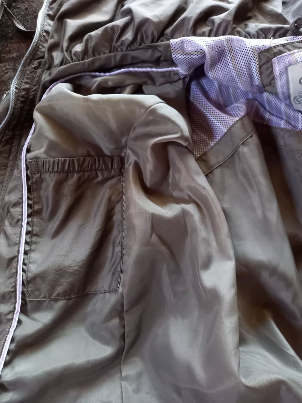 Giacche: Elegante, leichte Jacke  46 – Usato da Bätterkinden venduto da Elefantenzoo 6