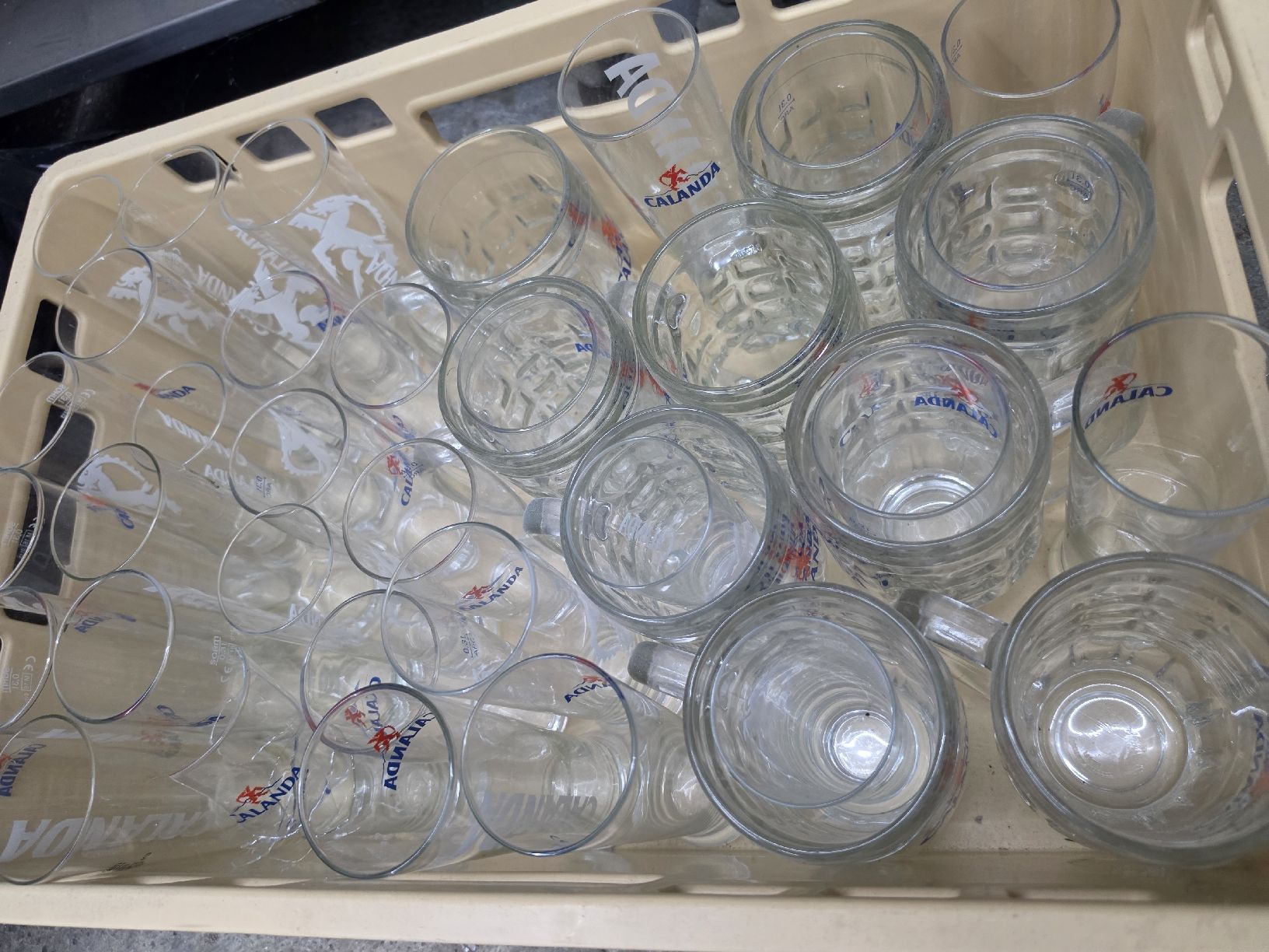 Verres: Biergläser  diverse Grössen gebraucht – D'occasion à Wuppenau par Gastro.Wuppenau 2