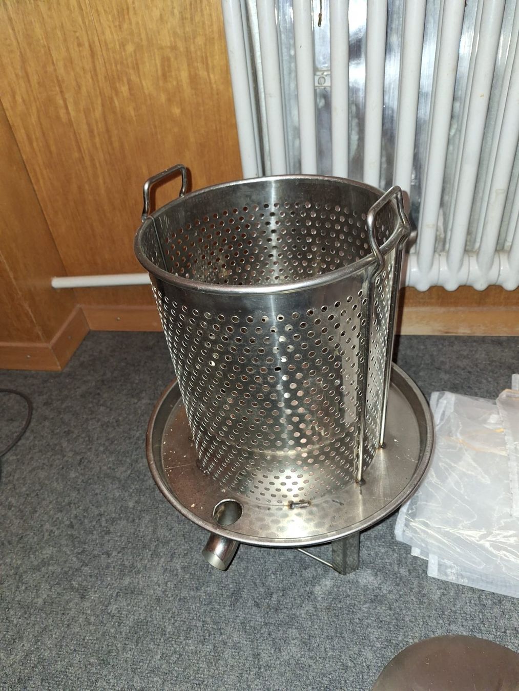 Elettrodomestici da cucina: Saft Weinpress 5 Liter – Nuovo (secondo la descrizione) da Benzenschwil venduto da 16hag 1