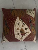 Lot de 2 coussins décoratifs motifs paons 