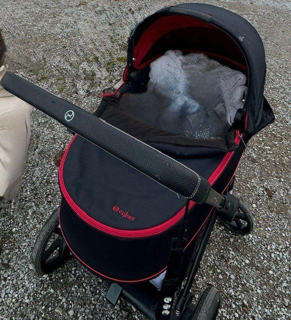 Luxus-Kinderwagen Cybex E-Priam Ferrari Edition  Elektrisch (Gebraucht) in  Geroldswil fr CHF 500  nur Abholung auf Ricardo kaufen