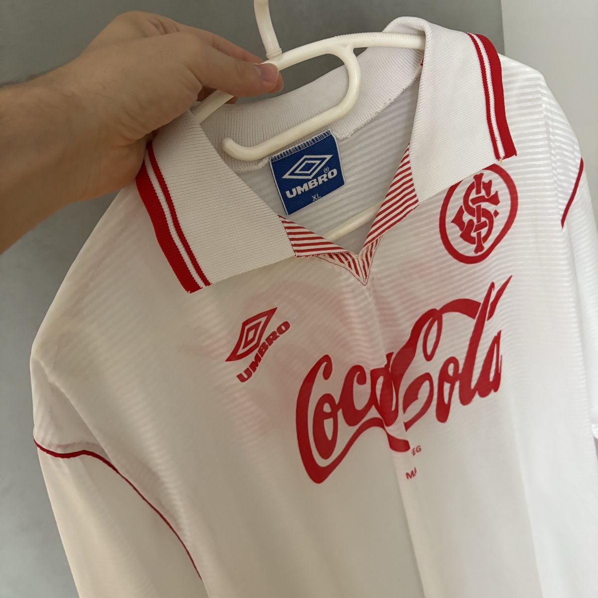 Canottiere & Pantaloni: Sc Internacional Trikot Umbro  – Usato da Winterthur venduto da LaBodega 4