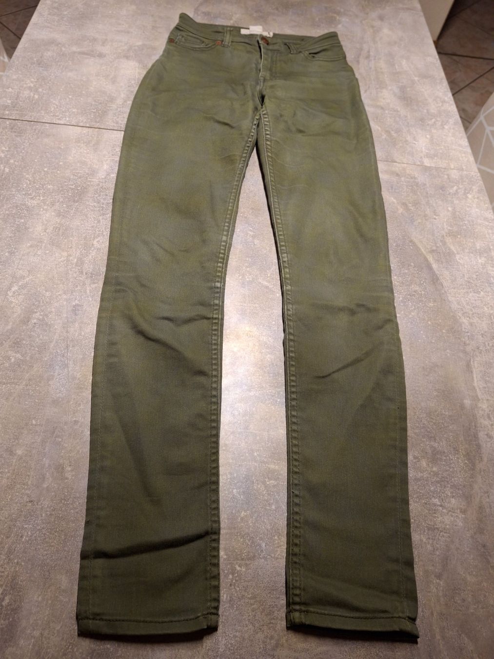 Pantaloni: Pantalon vert olive taille 34 marque LOGG – Usato da Villiers venduto da san_jn5w