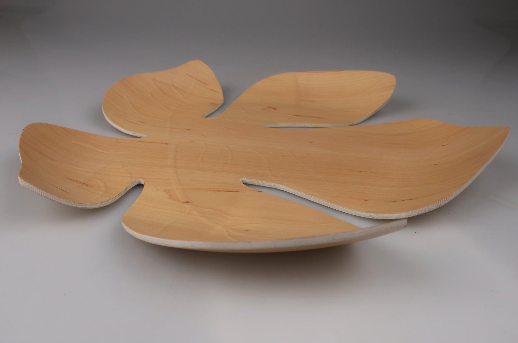 Ciotole: Legnoart Tablett  aus gebogenem Holz – Usato da Volketswil venduto da brockipfannenstil 3