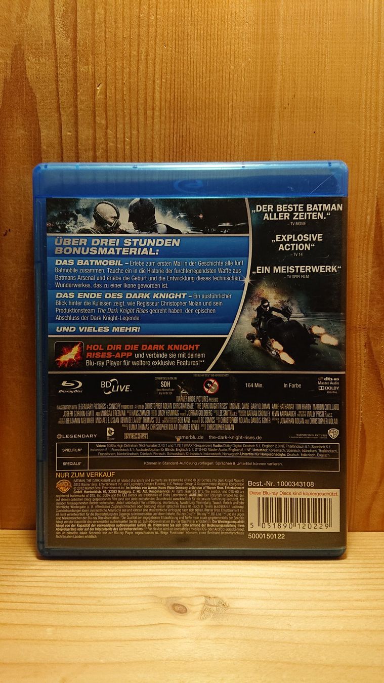 Tutti i DVDs: BATMAN The Dark Knight Rises Blu-Ray – Usato da Wilderswil venduto da Exebub 1