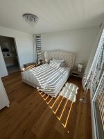 Boxspringbett in Beige - NP1.200