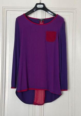 Camomilla long sleeve top purple red accents