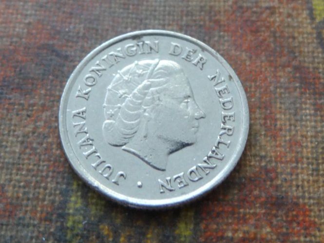 Tutti le monete: PAYS-BAS  Nederland  10  Cent  1959 – Usato da Romanel-sur-Lausanne venduto da Swift13 1
