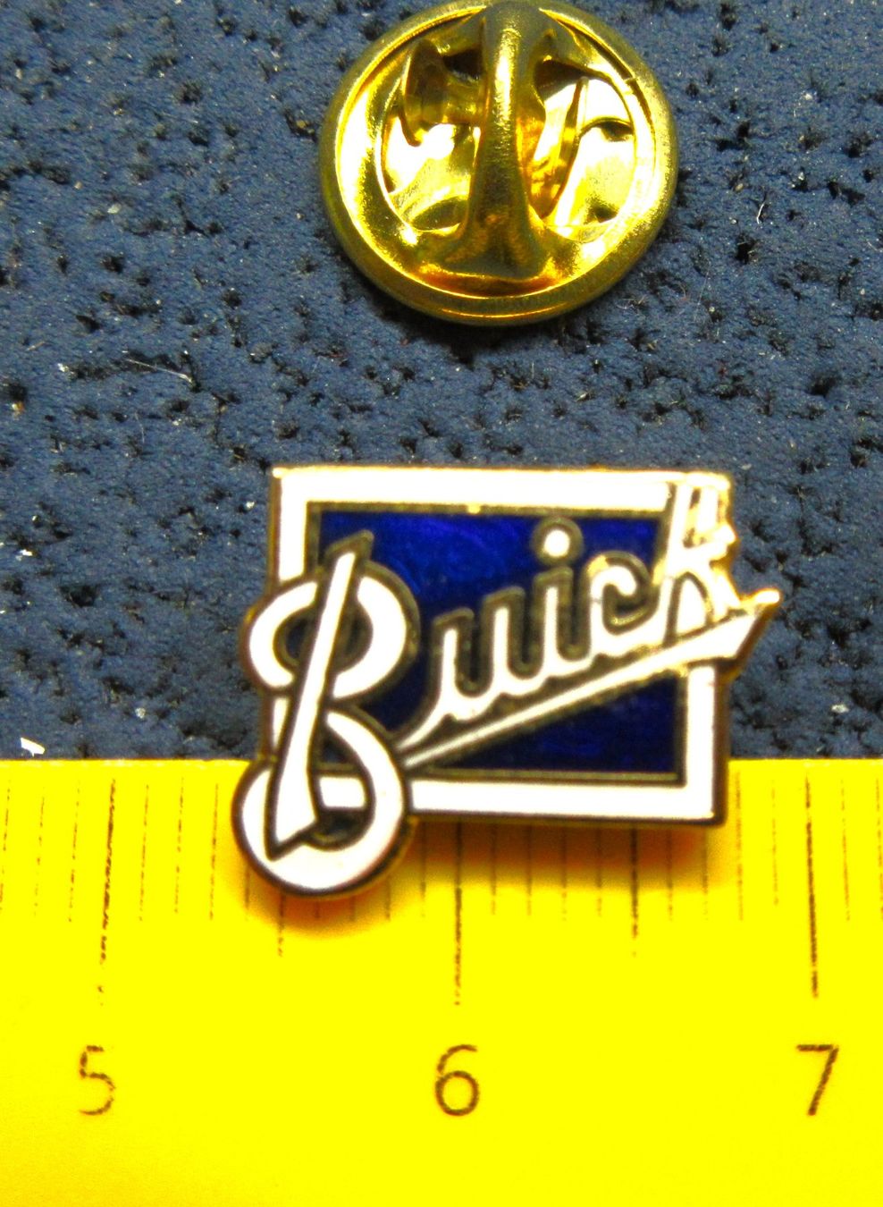 Buick Placchette & Badge: BUICK AUTO LOGO SCHMUCK-PIN KLEIN – Usato da Ettingen venduto da Hausi4711