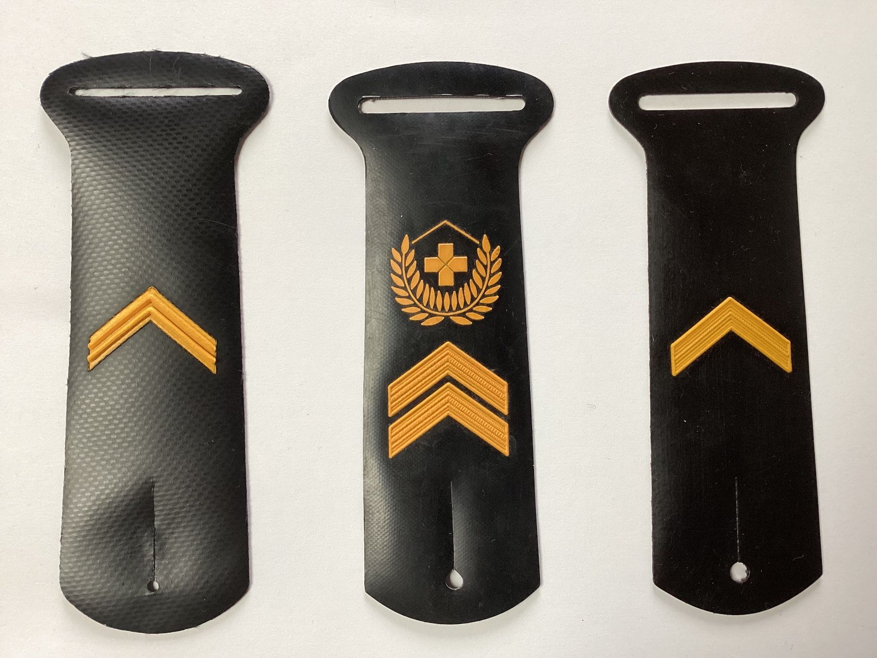Schweizer Armee Uniformi: Gradabzeichen – Usato da niederurnen venduto da Hagugelmann